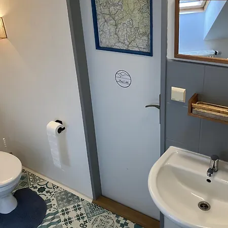 Male Labe - V Podkrovi Appartement